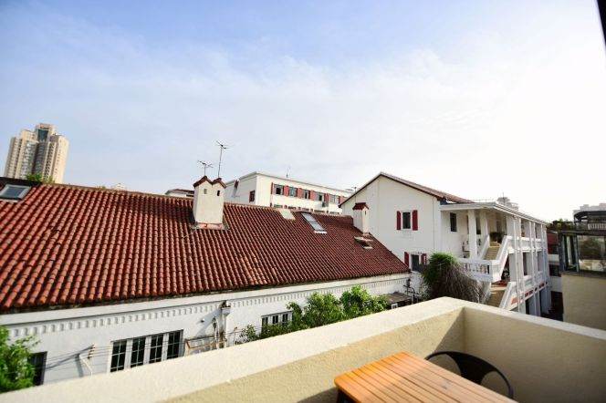 2BR Lane House in Old Xuhui