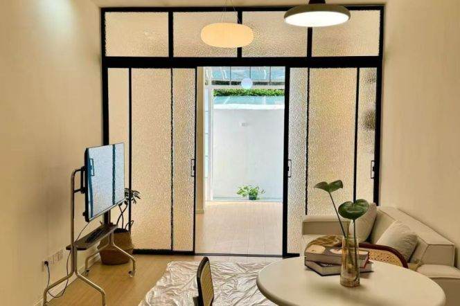 1BR Lane House in Old Xuhui with Terrace (L9/L12)