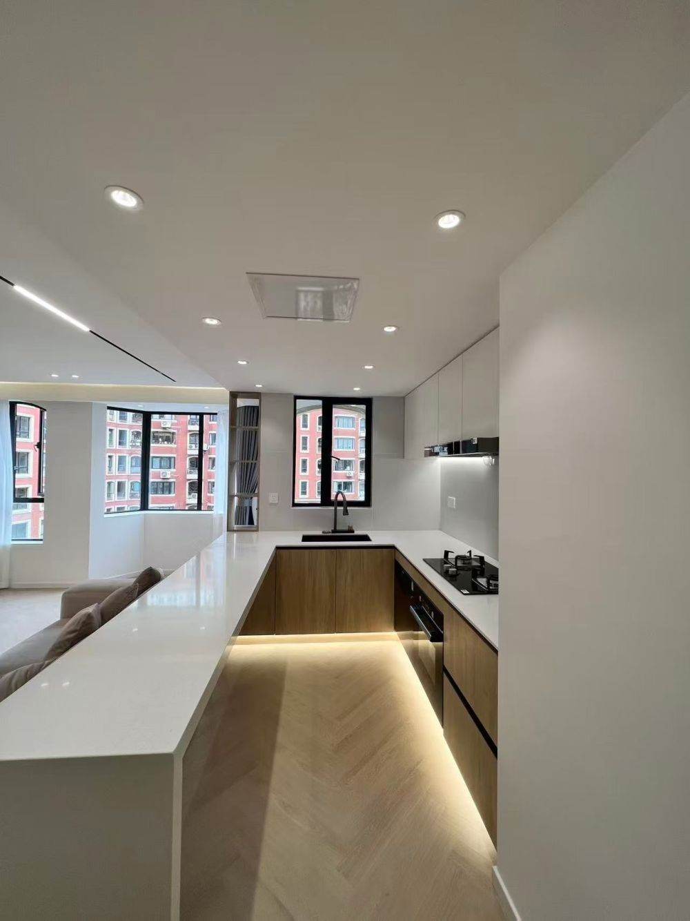 Housing image — Kitchen