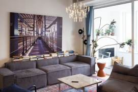 Spacious 3BR Apartment near Jiaotong University Metro with Floor-to-Ceiling Windows (L10/L11)