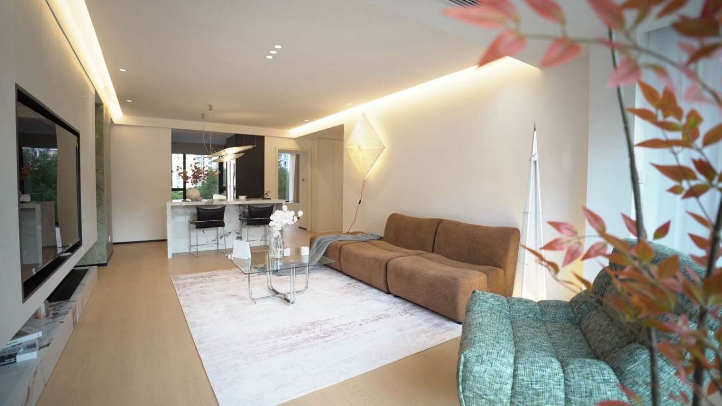 Housing image — Living Room