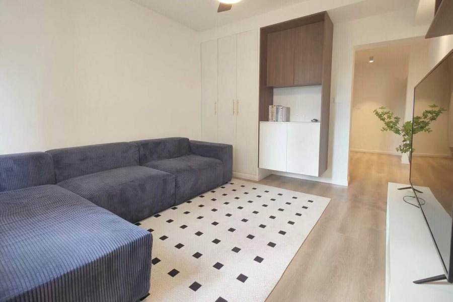 Housing image — Living Room