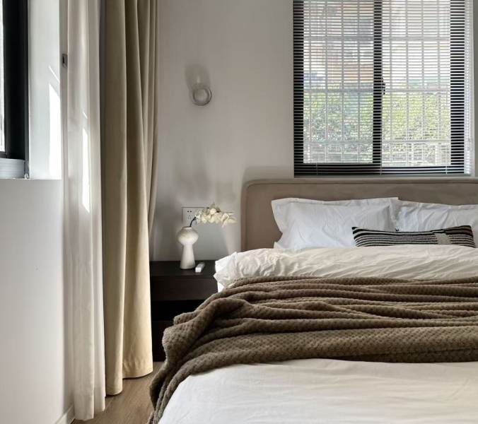 Housing image — Bedroom
