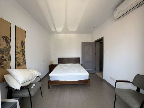 Housing image — Bedroom