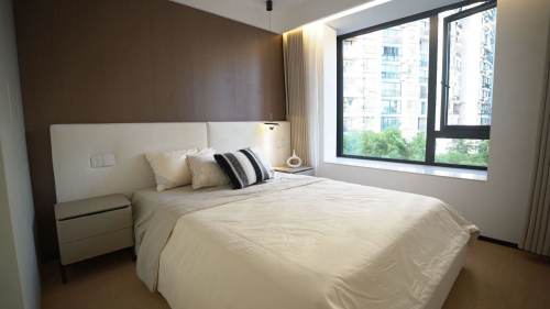 Housing image — Bedroom