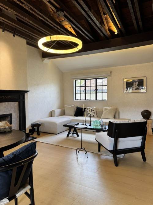 Housing image — Living Room