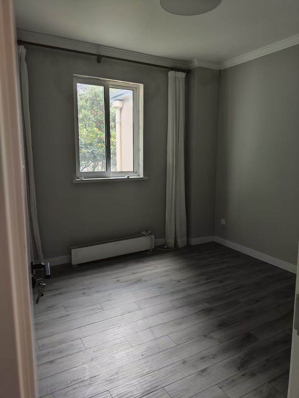 Housing image — Bedroom