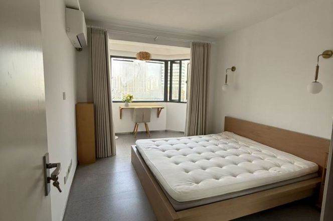 1BR Apartment at Wuzhong Building (L1/L7/L10)