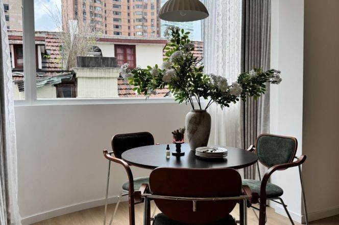 1BR Lane House near People's Square (L1)
