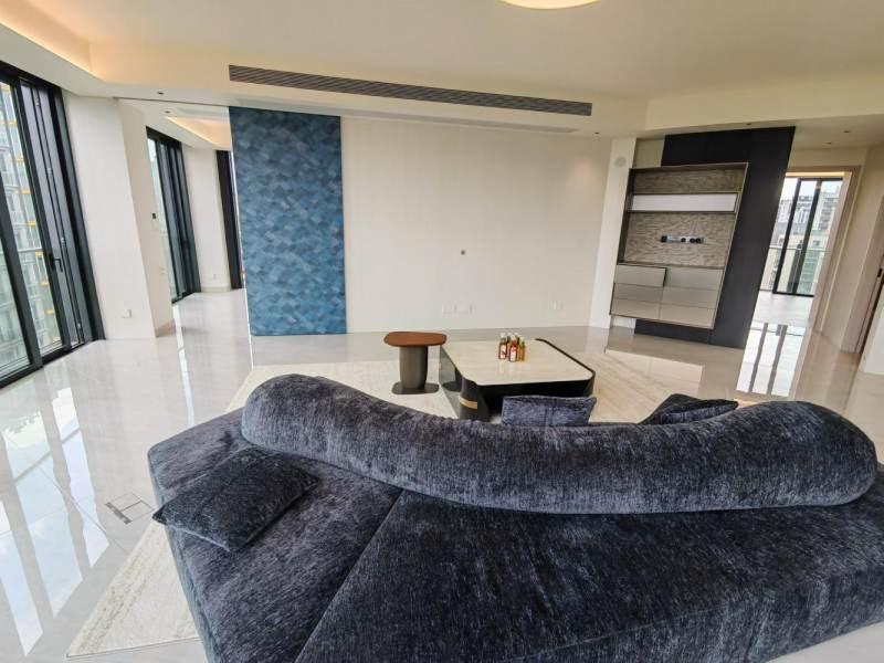 Housing image — Living Room