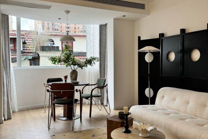 1BR Lane House near People's Square (L1)