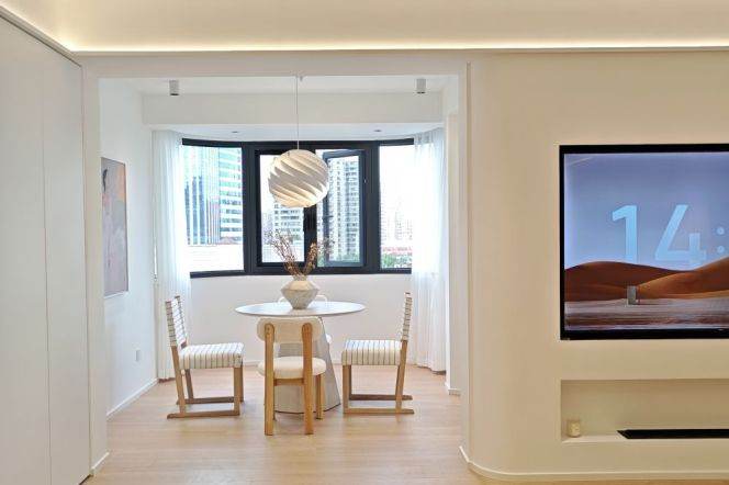 2BR Apartment near Zhongshan Park (L2/L11)