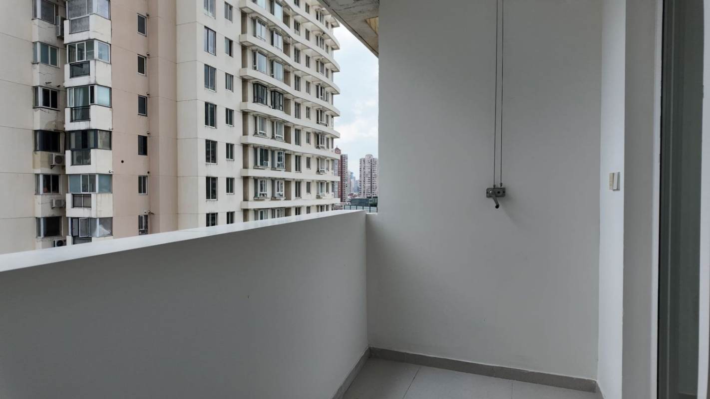 Housing image — Balcony