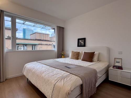 Housing image — Bedroom