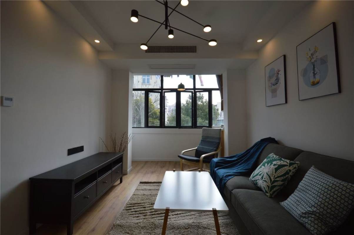 Housing image — Living Room