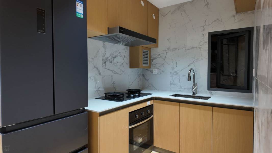 Housing image — Kitchen