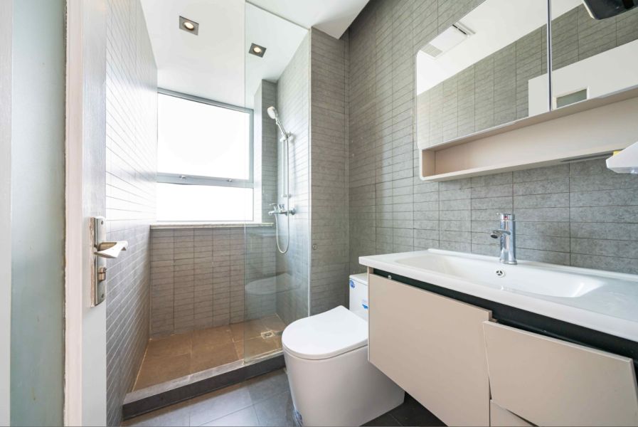 Housing image — Bathroom