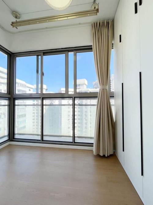 Housing image — Bedroom