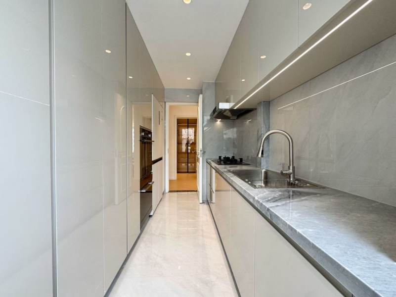 Housing image — Kitchen
