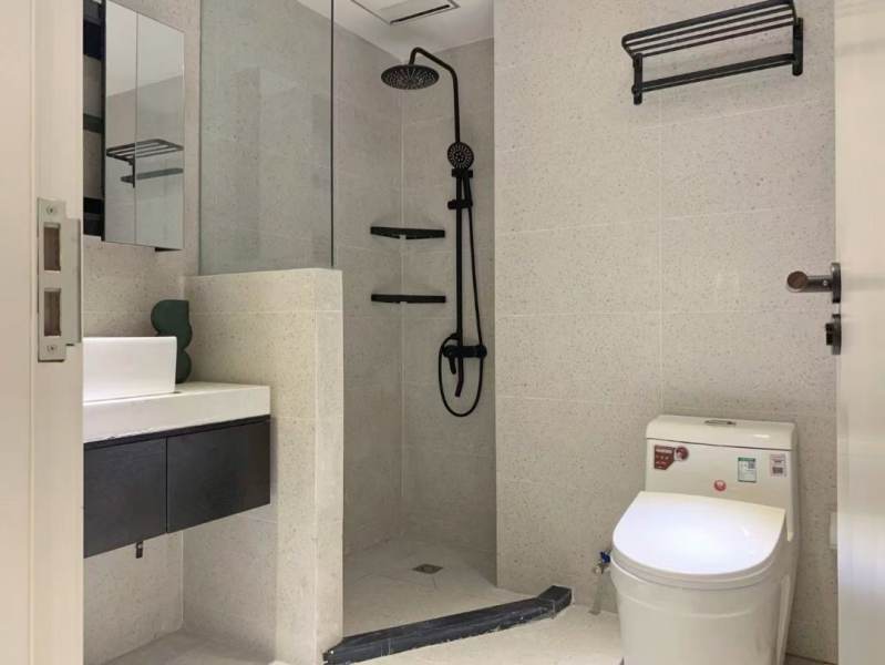 Housing image — Bathroom