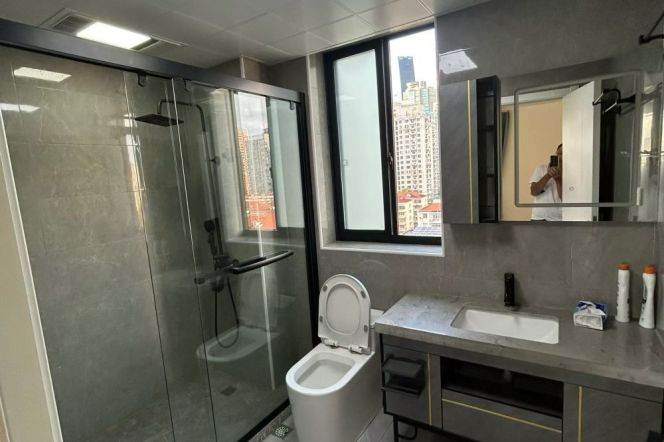 3BR Apartment near West Yan'An Rd Metro (L3/L4)