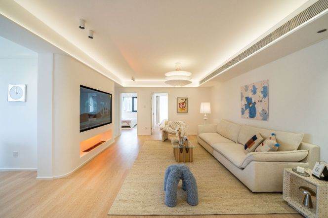 2BR Apartment near Zhongshan Park (L2/L11)