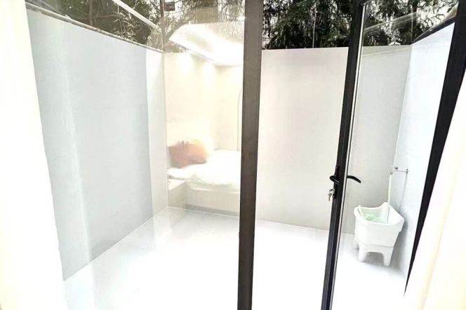 1BR Apartment near Zhongshan Park with Terrace (L2/L15)