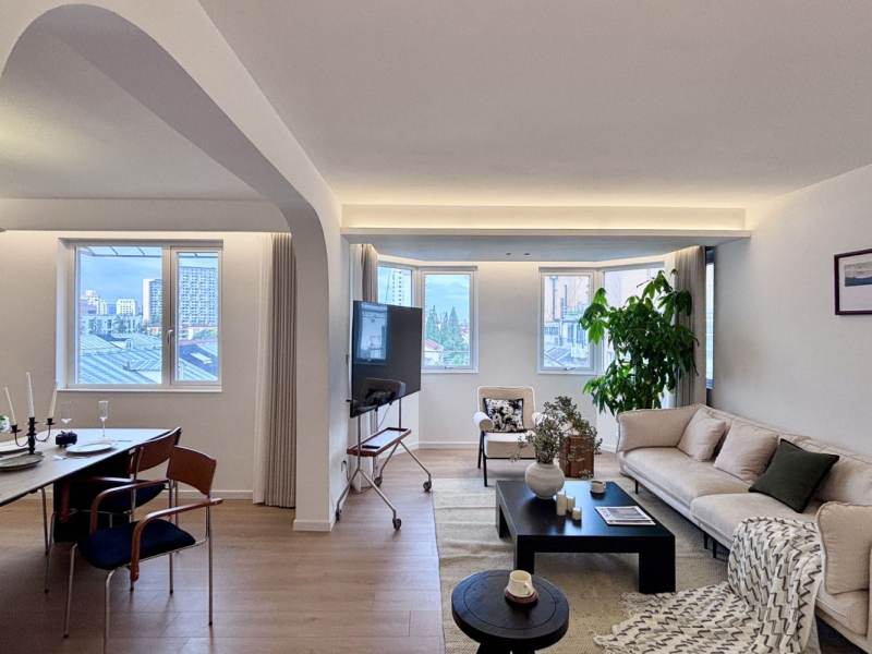 Housing image — Living Room