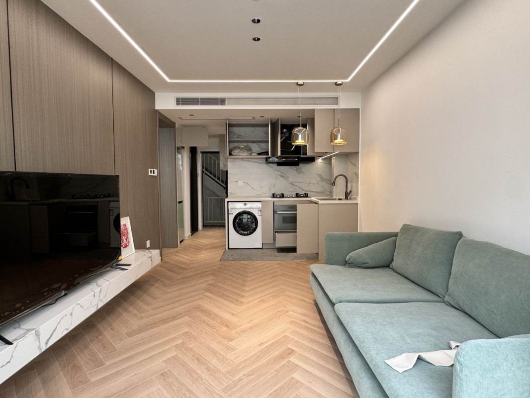 Housing image — Living Room