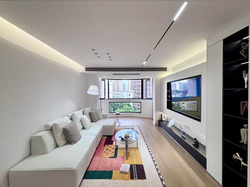 Housing image — Living Room