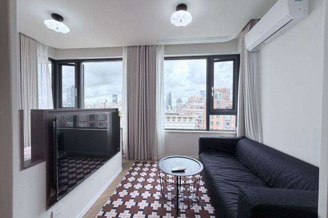 High-Floor 1BR Apartment at Tongji Garden with Floor-to-Ceiling Windows