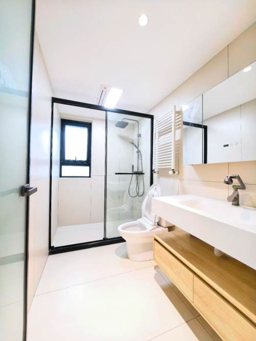 Housing image — Bathroom