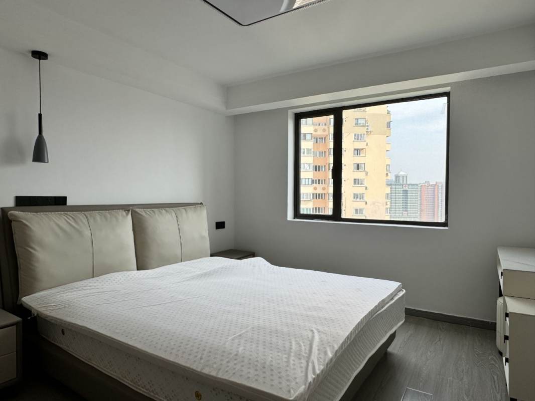 Housing image — Bedroom