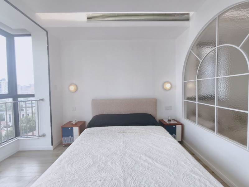Housing image — Bedroom