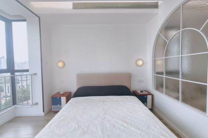 1BR Apartment in Old Xuhui (L9/L12)