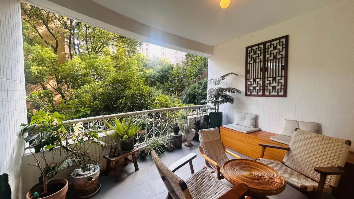 Housing image — Balcony