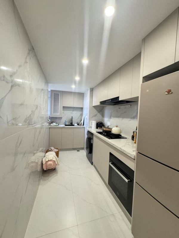 Housing image — Kitchen