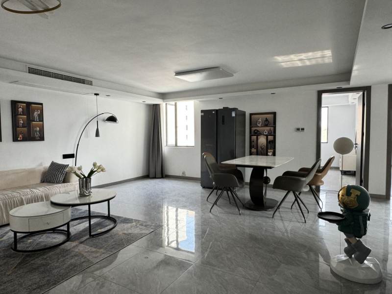 Housing image — Living Room
