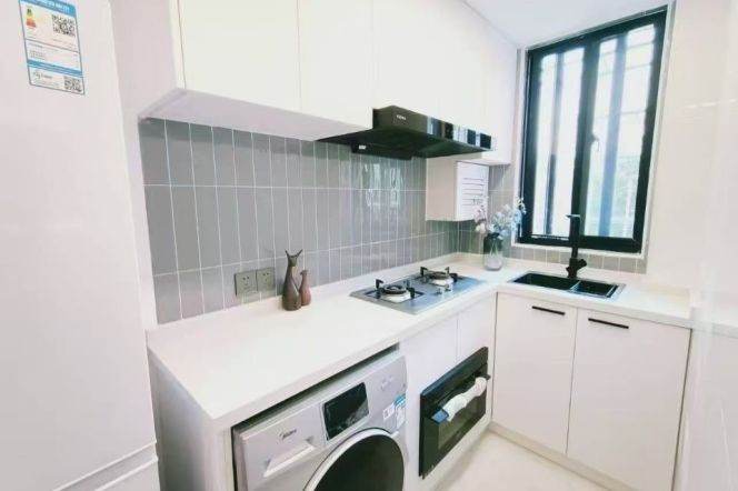 1BR Lane House near Zhongshan Park (L2/L11)