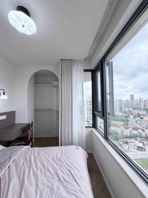 Housing image — Bedroom
