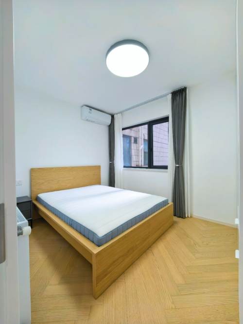 Housing image — Bedroom