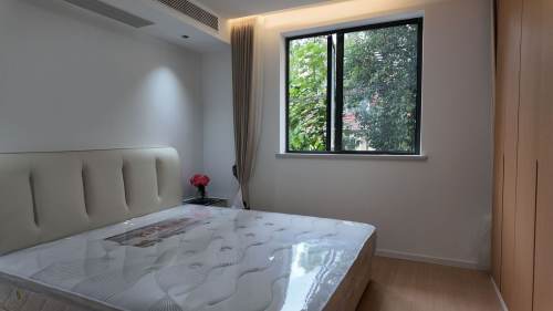 Housing image — Bedroom