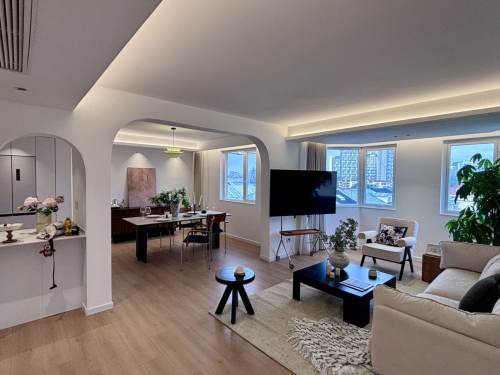 Housing image — Living Room