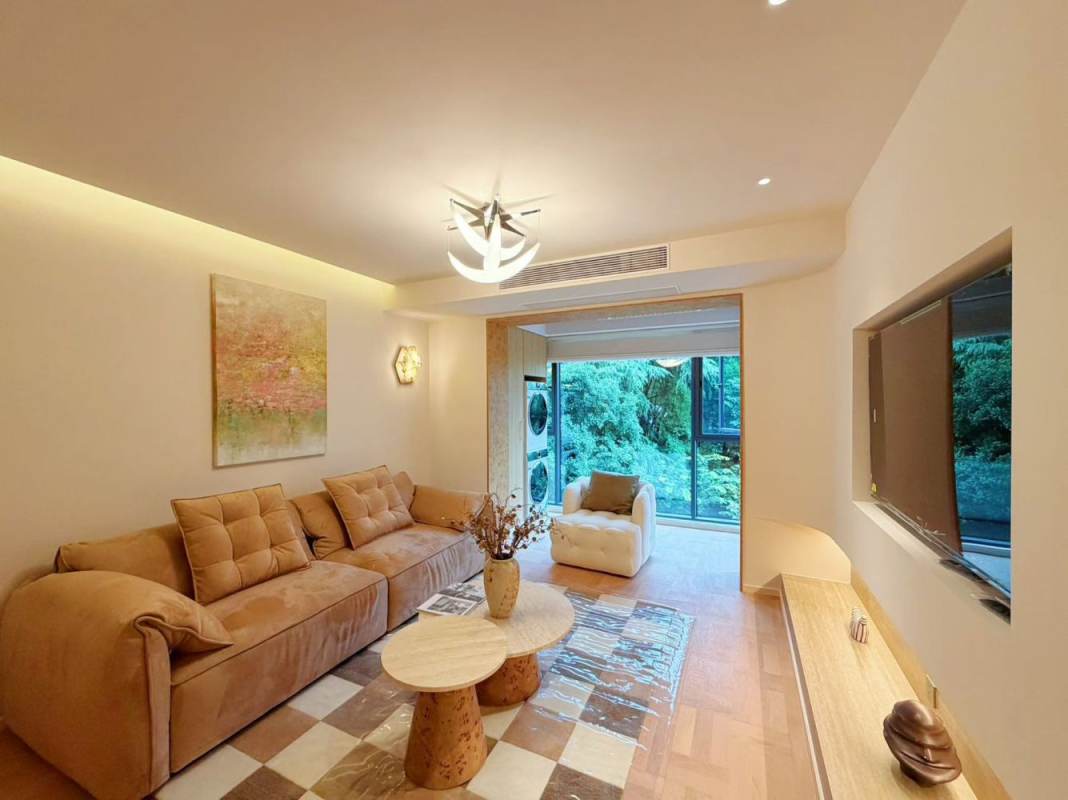Housing image — Living Room