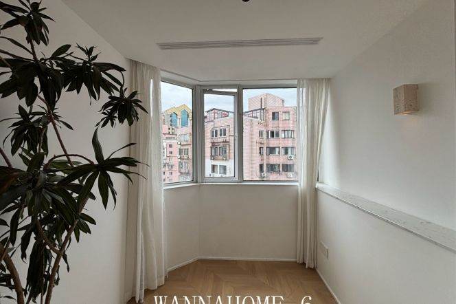 High-Floor Spacious 2BR Apartment at Sanhe Garden