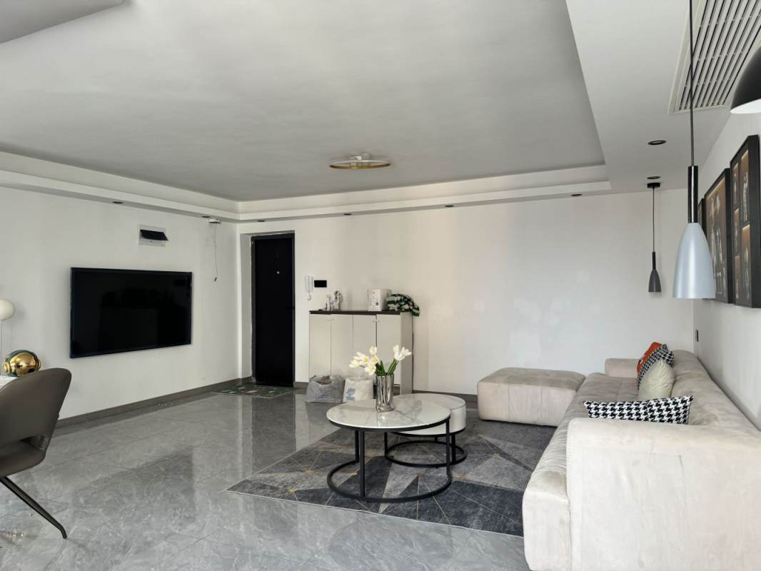 Housing image — Living Room
