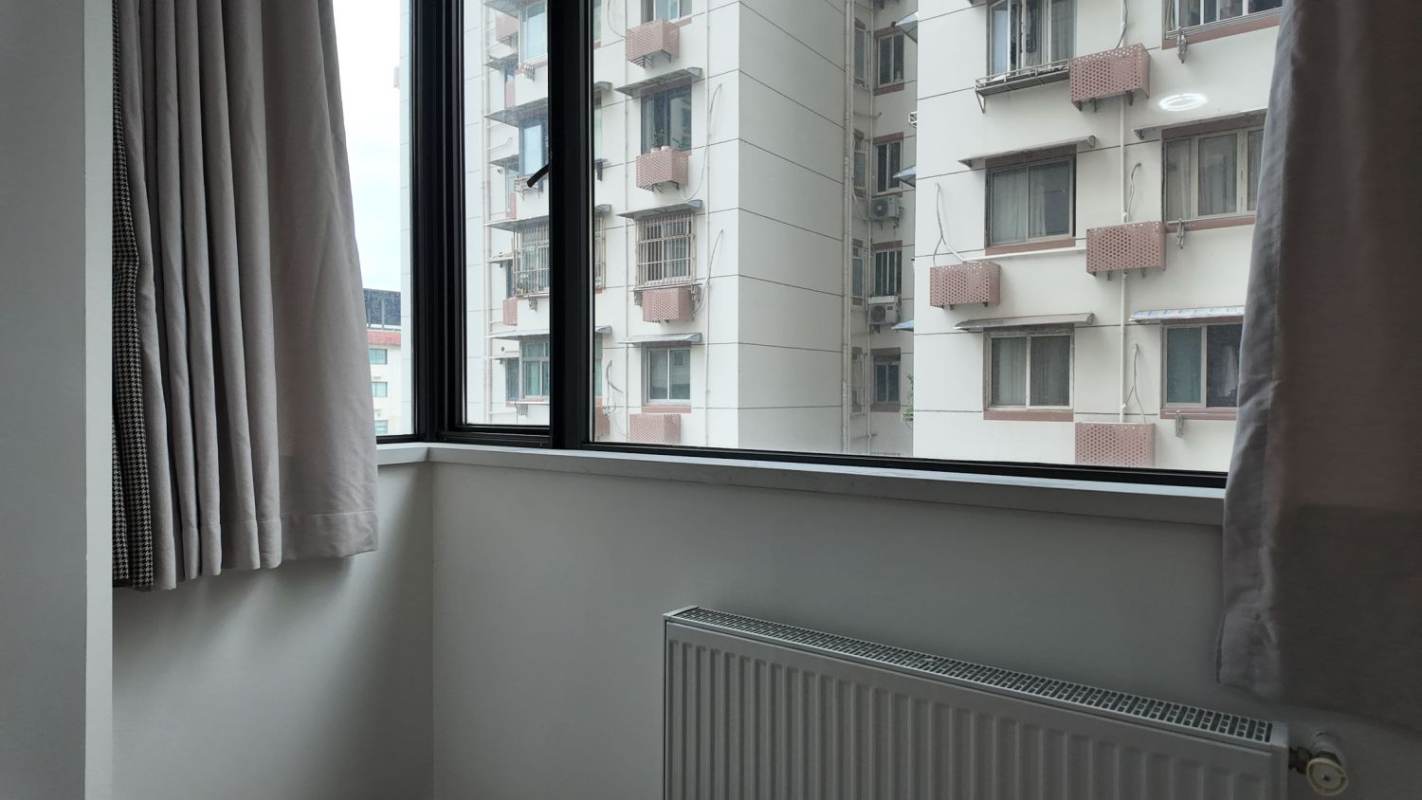 Housing image — Balcony