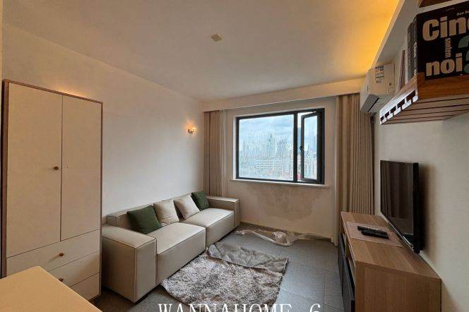 1BR Apartment at Wuzhong Building (L1/L7/L10)