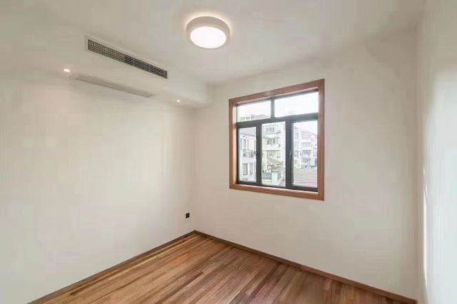 Spacious 2BR Lane House in Old Xuhui