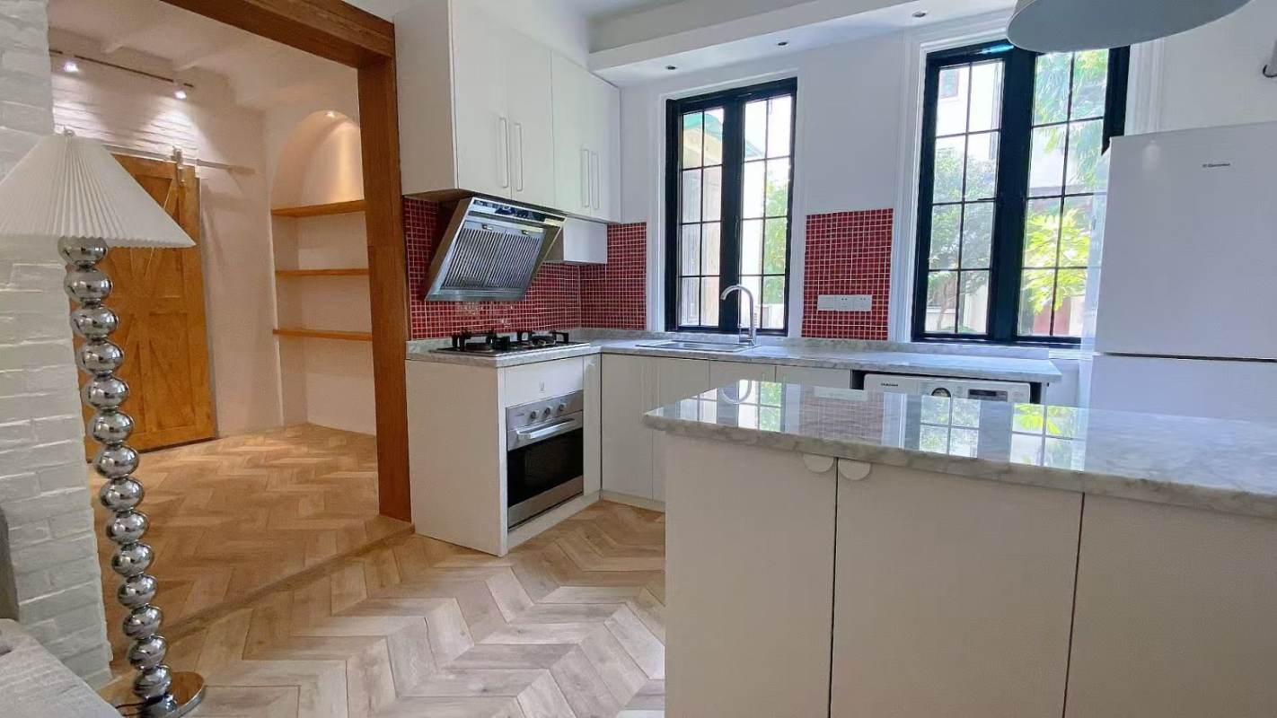Housing image — Kitchen